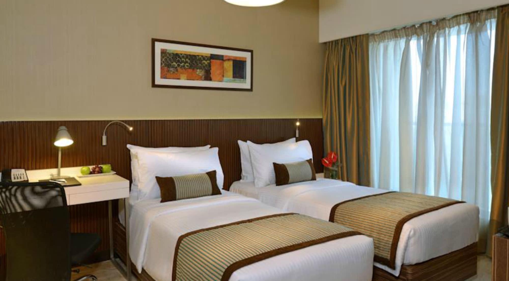 Residency Sarovar Portico Mumbai Bagian luar foto
