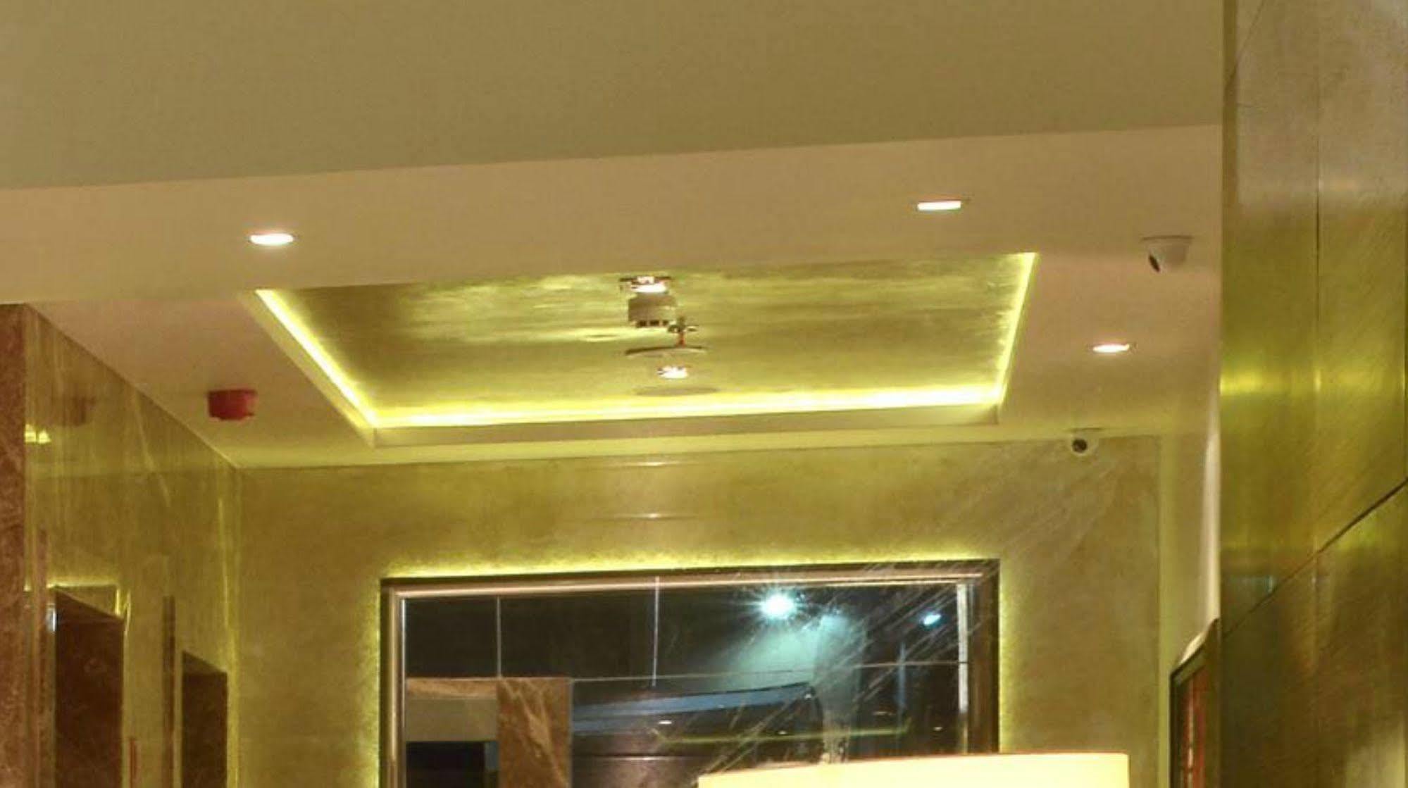 Residency Sarovar Portico Mumbai Bagian luar foto