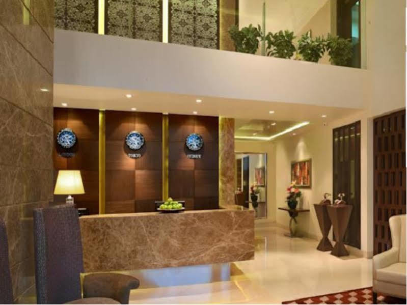 Residency Sarovar Portico Mumbai Bagian luar foto